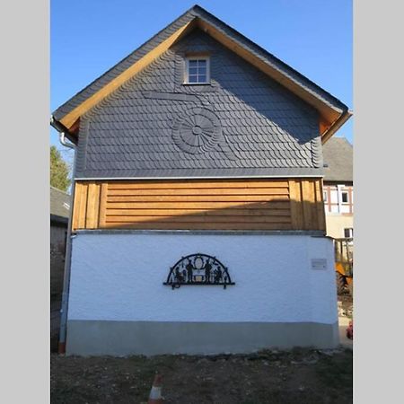 Mothsgut - Moderne Ferienwohnung Auf Dem Bauernhof Im Erzgebirge Oelsnitz  エクステリア 写真