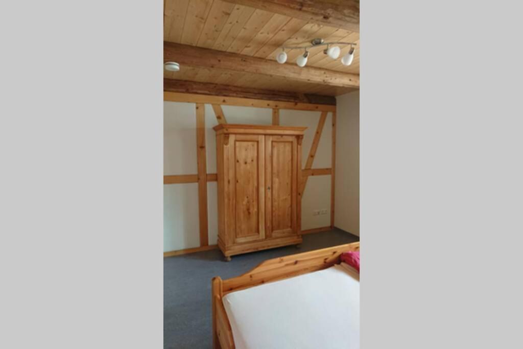 Mothsgut - Moderne Ferienwohnung Auf Dem Bauernhof Im Erzgebirge Oelsnitz  エクステリア 写真